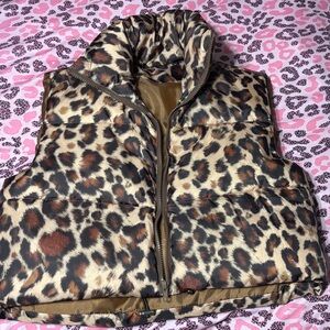 SHEIN Leopard Print Puffer Vest